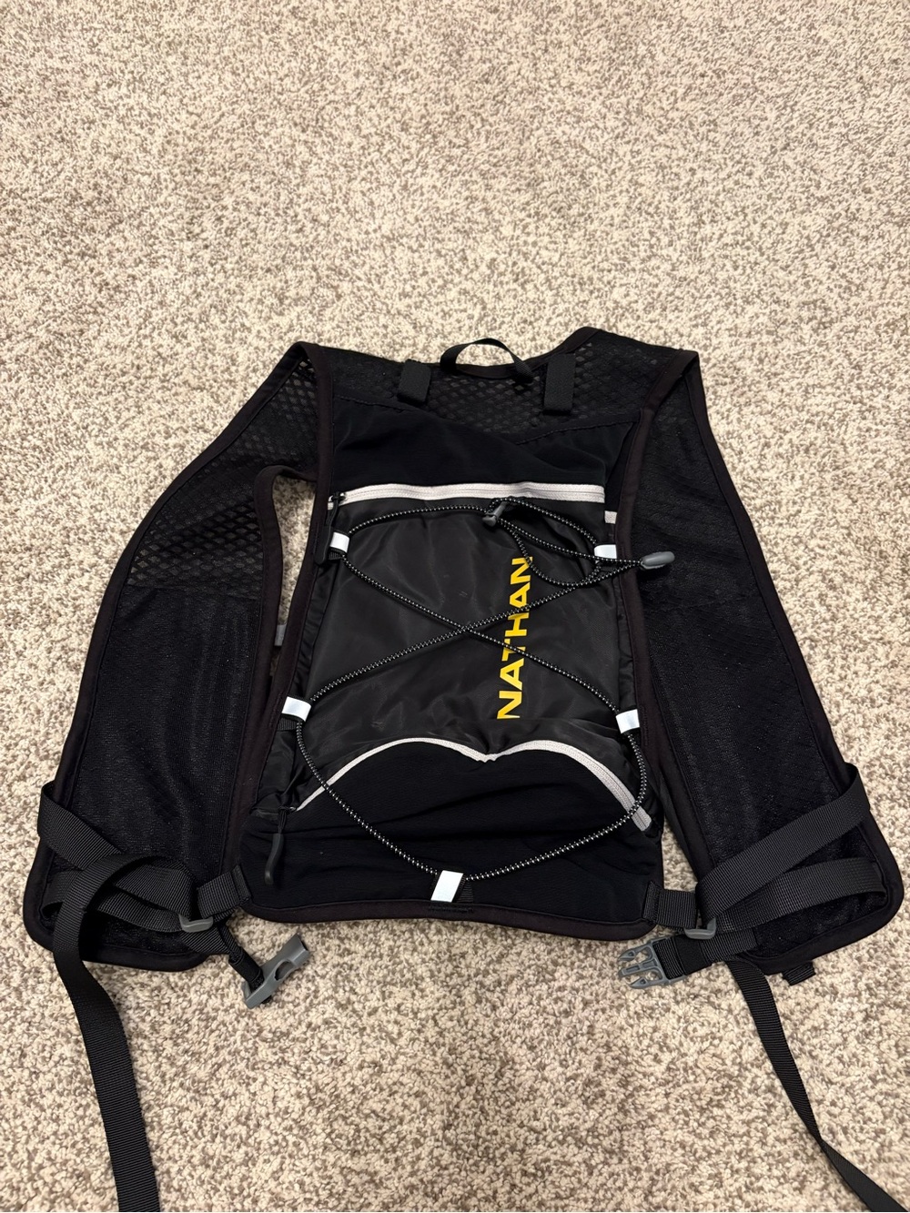 Natan Black Hydration Running Vest with Yellow Logo